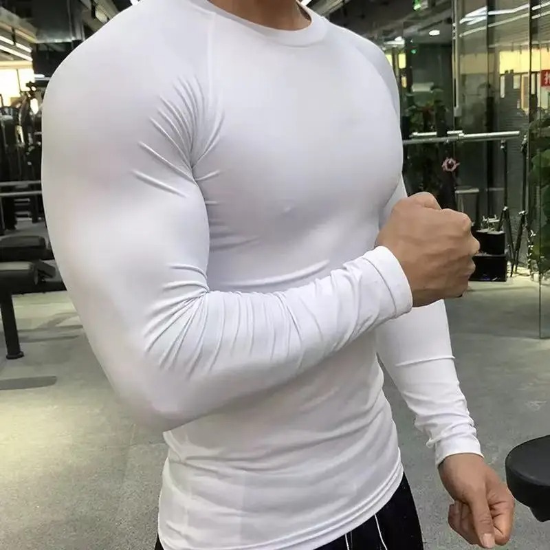 T-shirt Sportiva da Uomo a Man - T Shirt Tight Fit recensione e prezzo